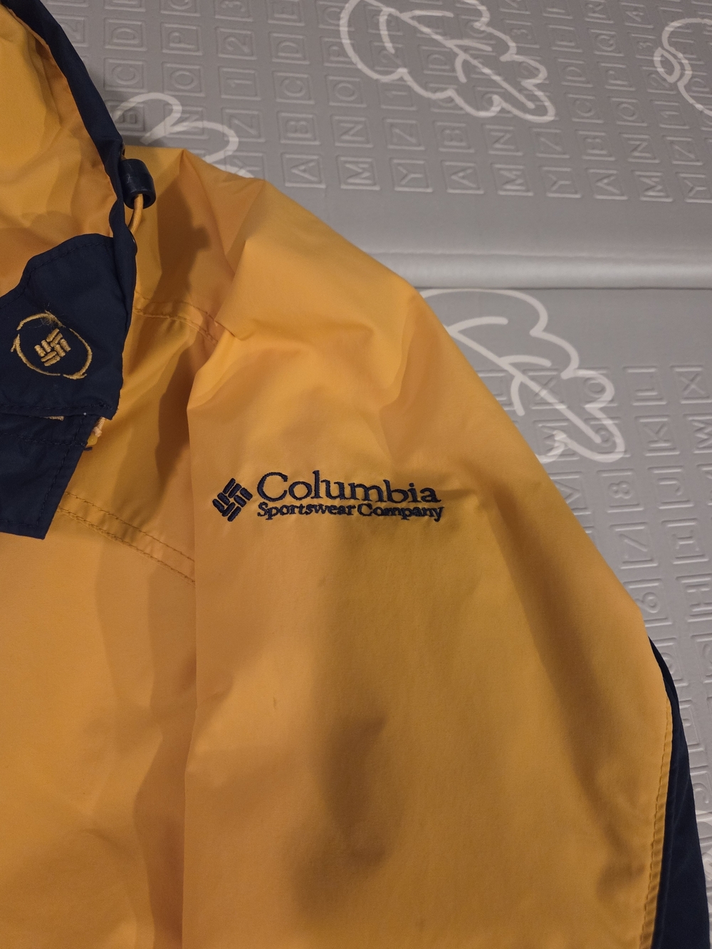 Columbia Womens Core Interchange Yellow and Navy Ski Jacket - Picture 2 of 11